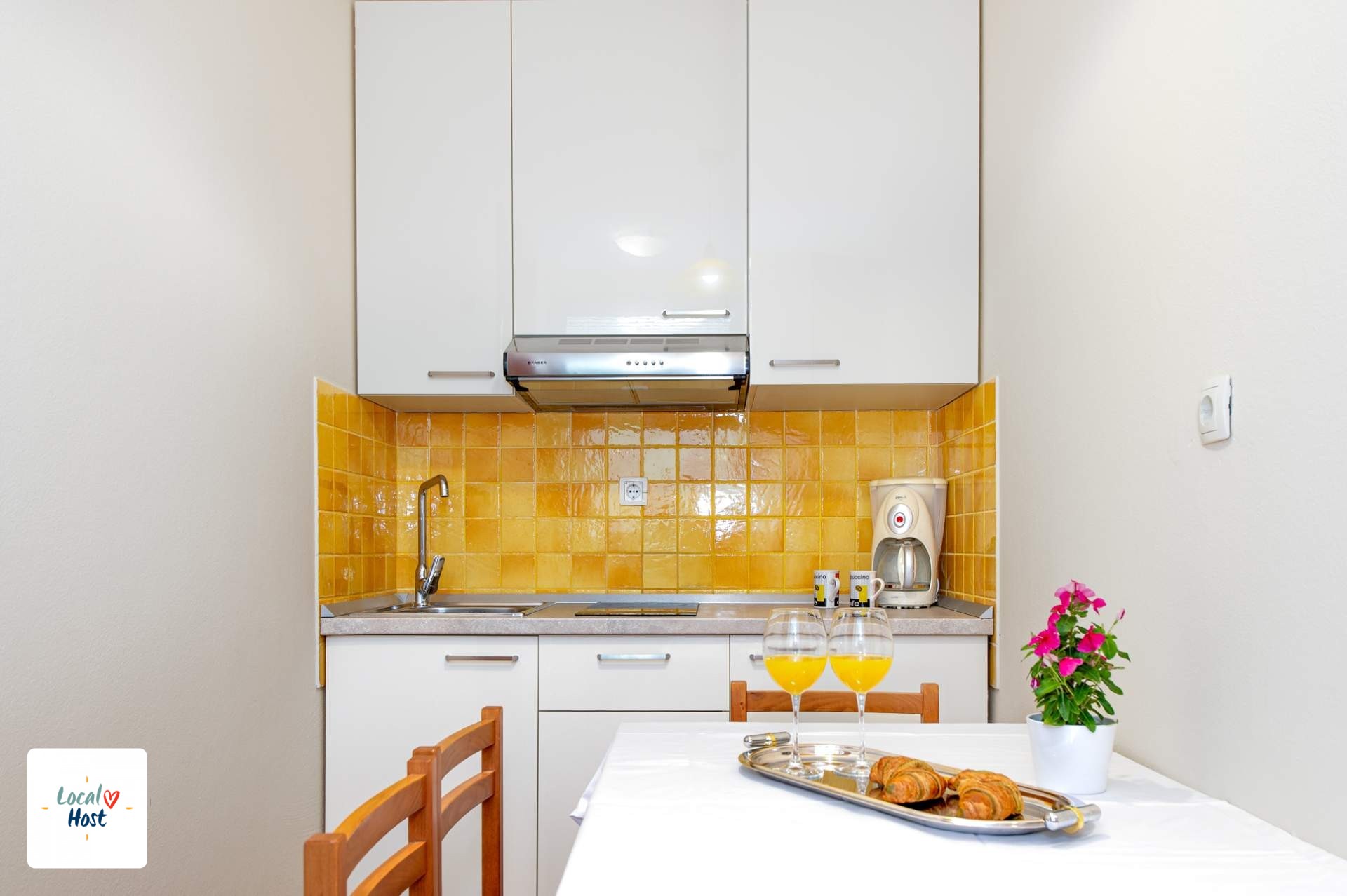 AP 101 - Kitchen view 2