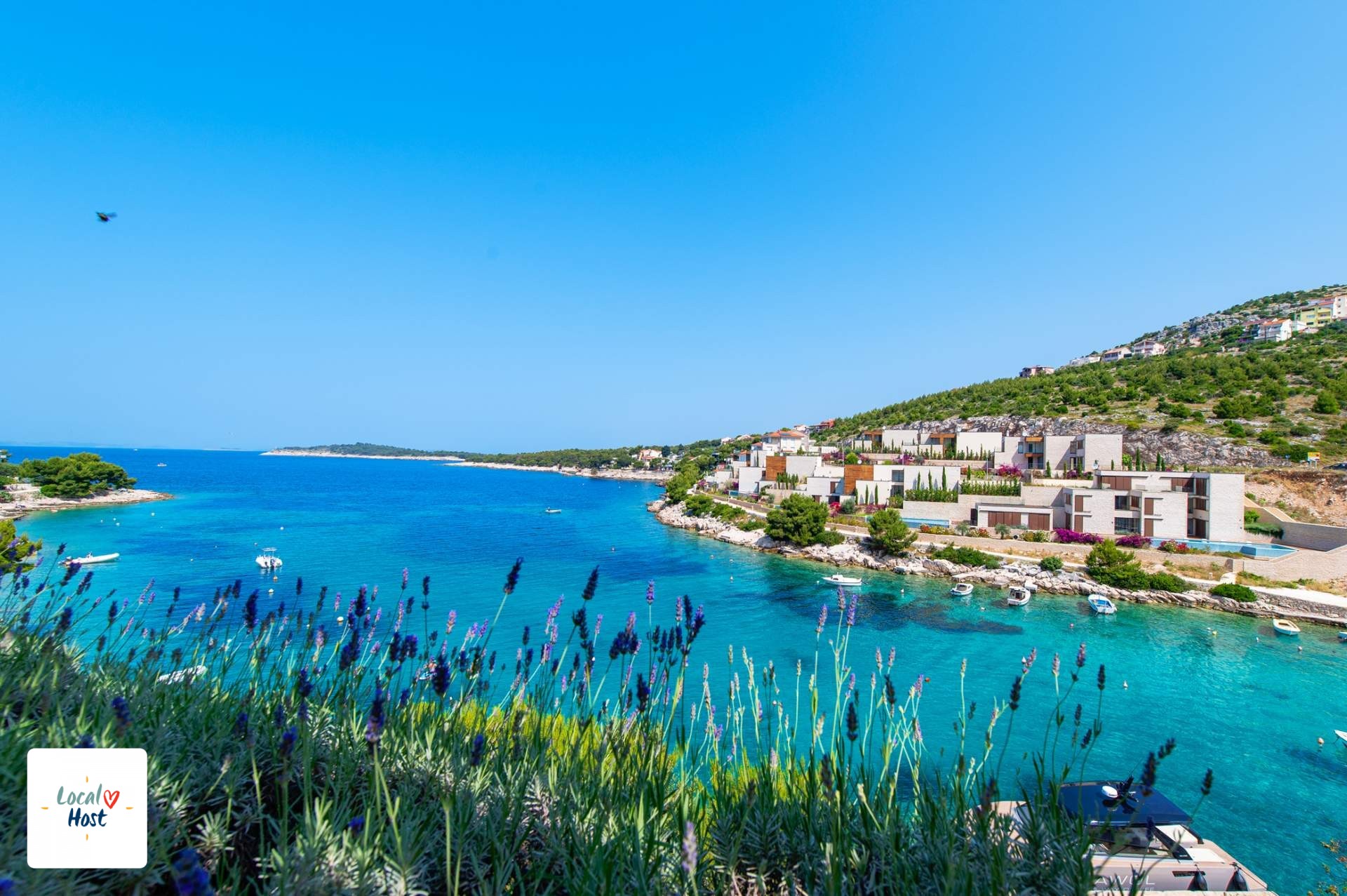 AP 202 - Balcony with sea view 2