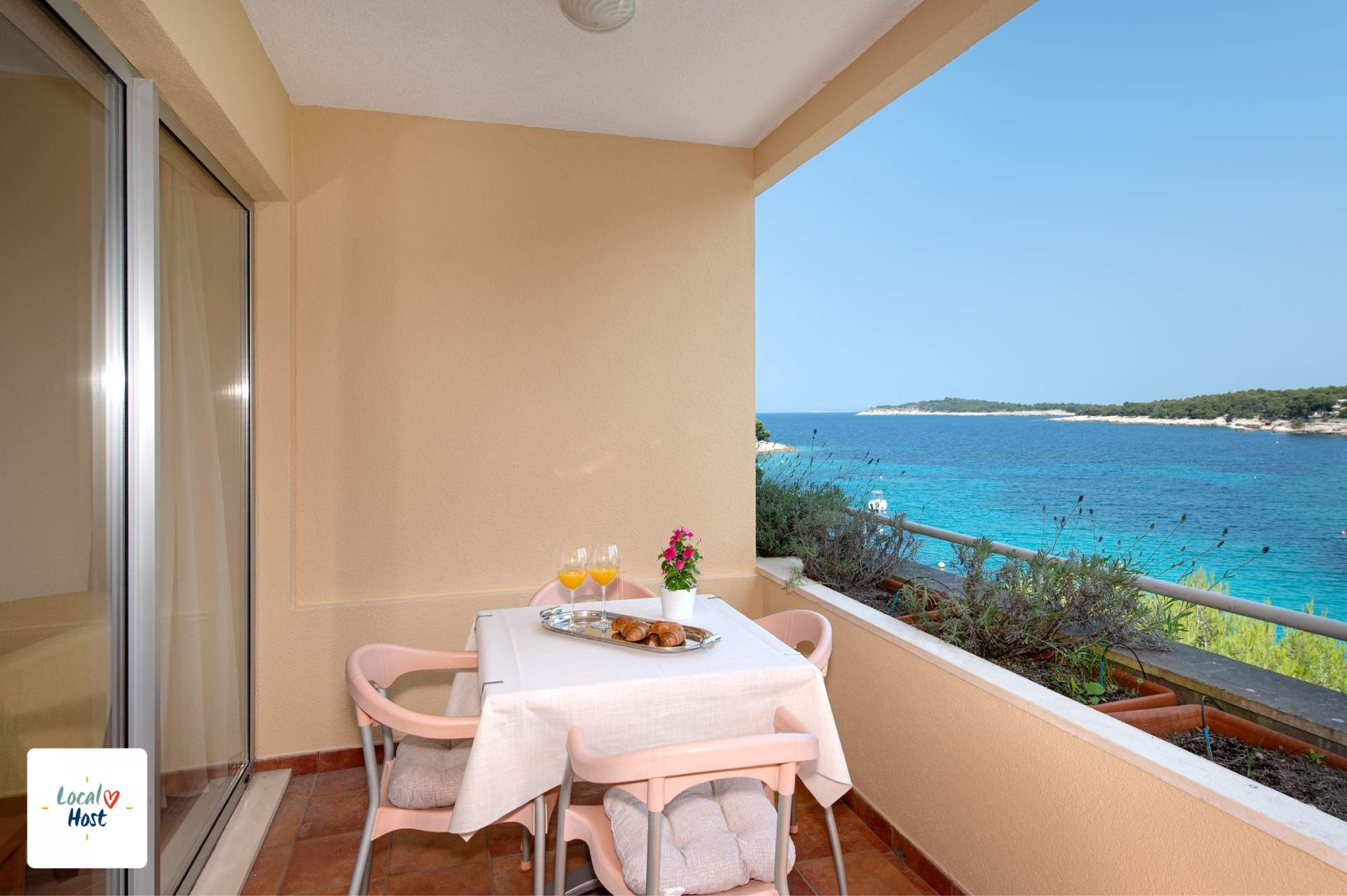 AP 101 - The view from balcony 3