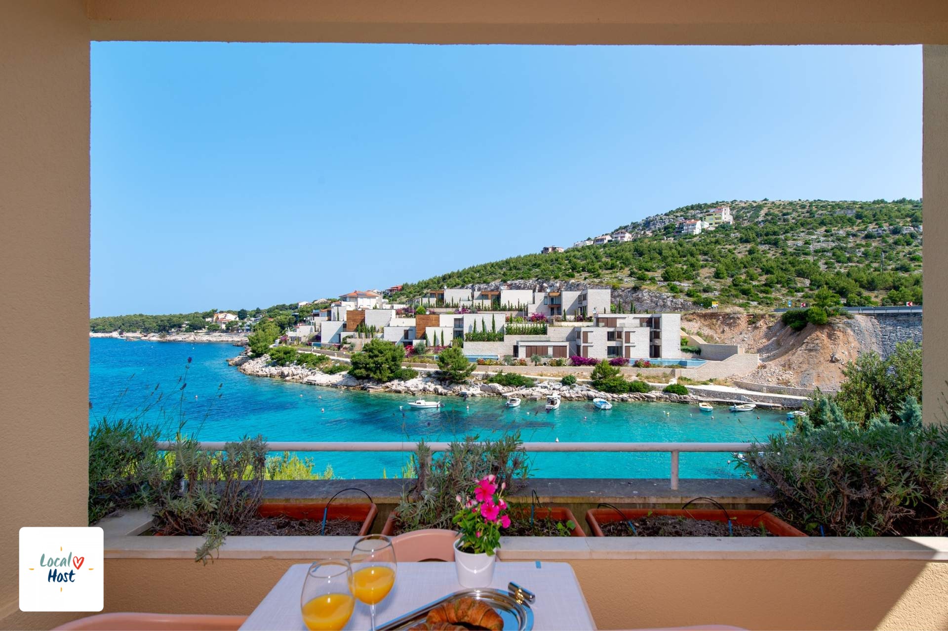 AP 102 - The view from balcony 4